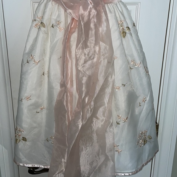 Us Angels Gorgeous White Embroidered Tank Dress w Pink Organza Sash Belt size 7 - Picture 4 of 8